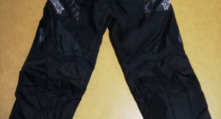 Komplett-Set; Etek 5, HP Flasche, Dye Rotor, Vio Paintball Maske + Paintball-Shirt und Hose
