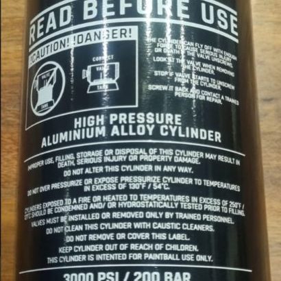 Dye Rize CZR mit Ausrüstung