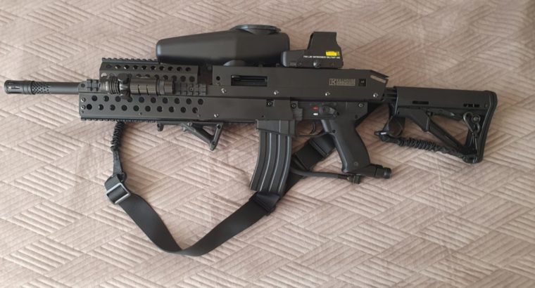 Tippmann A5 mit Bodykit und Zubehör