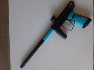 Macdev Drone 2 blau wie neu!!