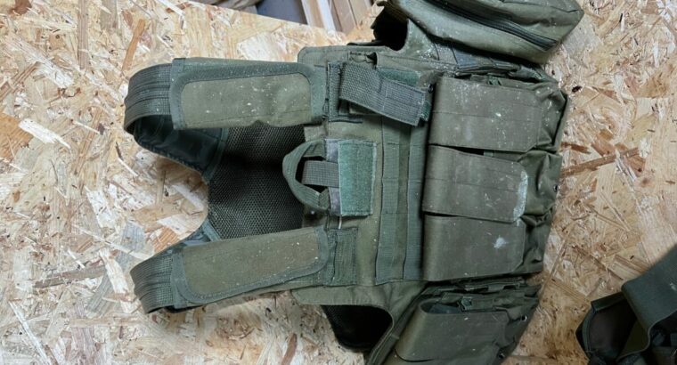 Paintball Weste + Zubehör
