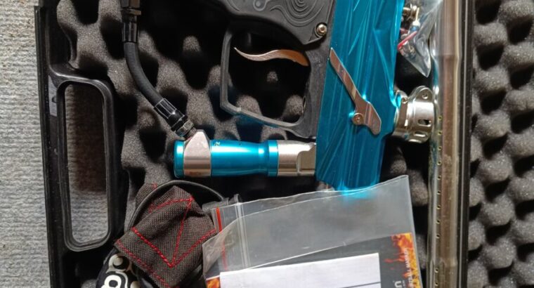Komplettes Paintball Equipment