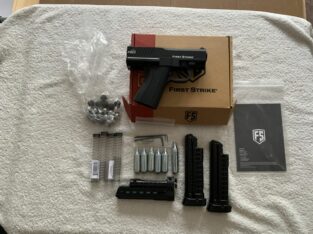 Paintball Markierer First Strike wie neu, nicht gebraucht, 2 Zusatzmagazine 8er, 50 CO2 12gr., 20 CO2 8gr.