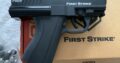 Paintball Markierer First Strike wie neu, nicht gebraucht, 2 Zusatzmagazine 8er, 50 CO2 12gr., 20 CO2 8gr.
