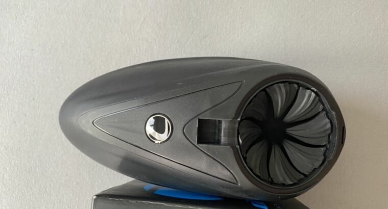 Dye DSR Schwarz mit Carbonflasche und Dye LT-R Hopper