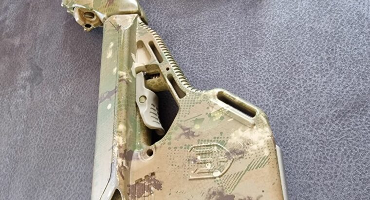 DYE DAM Camo zu verkaufen