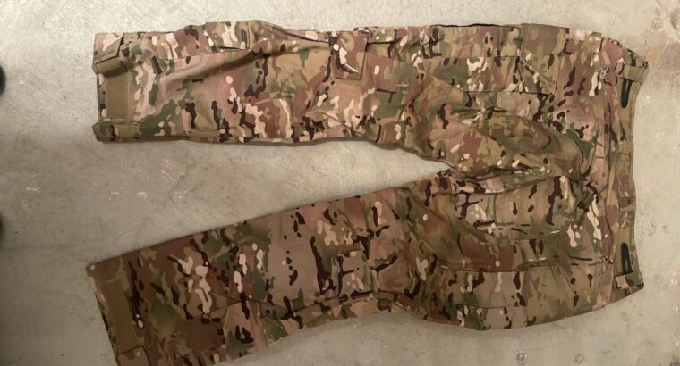 Indogear Combat Pants incl Knieschoner