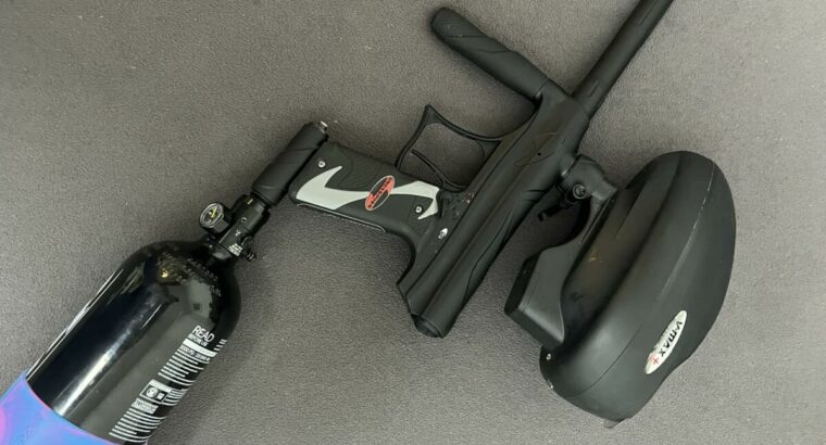 Makierer + Komplette Paintball Ausrüstung