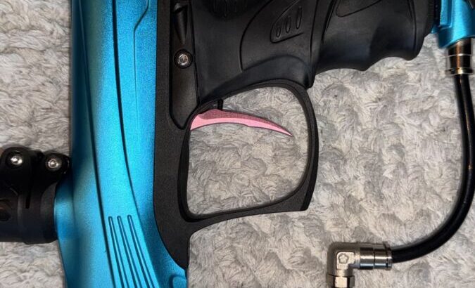 DYE RIZE CZR – Einmal benutzt – Preis verhandelbar