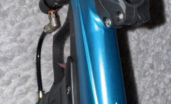 DYE RIZE CZR – Einmal benutzt – Preis verhandelbar