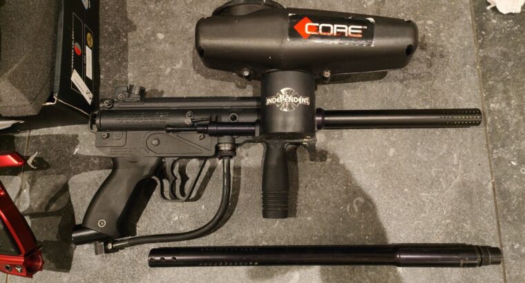 Tippmann A-5 mit Hopper und langem Lauf