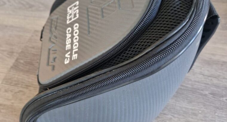 Maske V-Force Grill mit Exalt Case