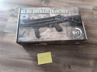 GL-06 Granatenwerfer mit 3x 40 mm Hülsen
