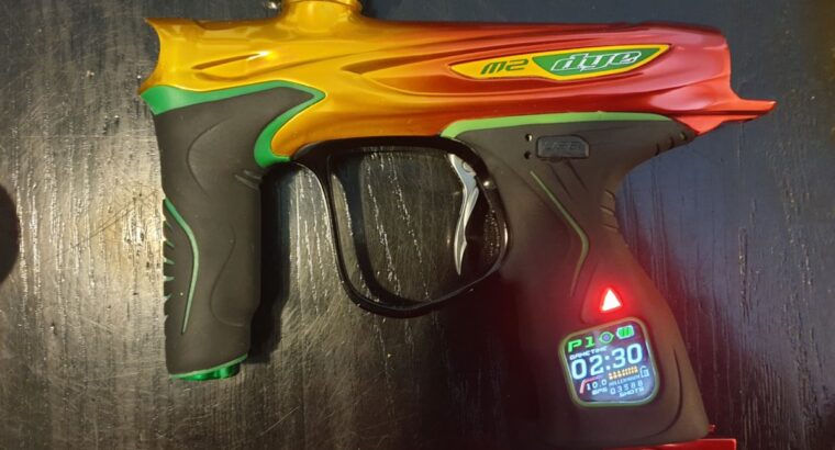 dye m2