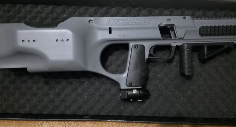 Empire Dfender in OVP