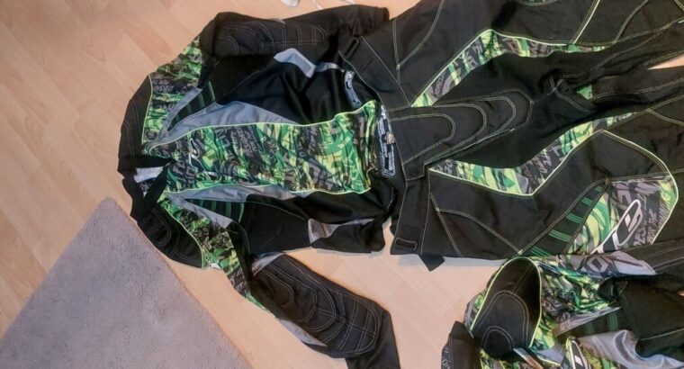 Paintball Hose und 2 Oberteile von DYE C12 Performance xl/xxl