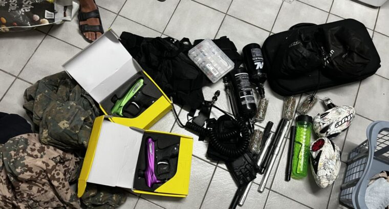 Paintball Markierer komplett Set viele Sachen