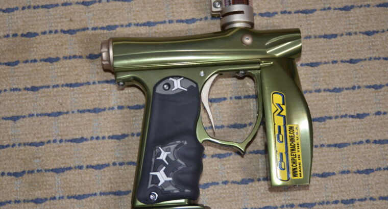 Invert Mini Neu Gloosy grün