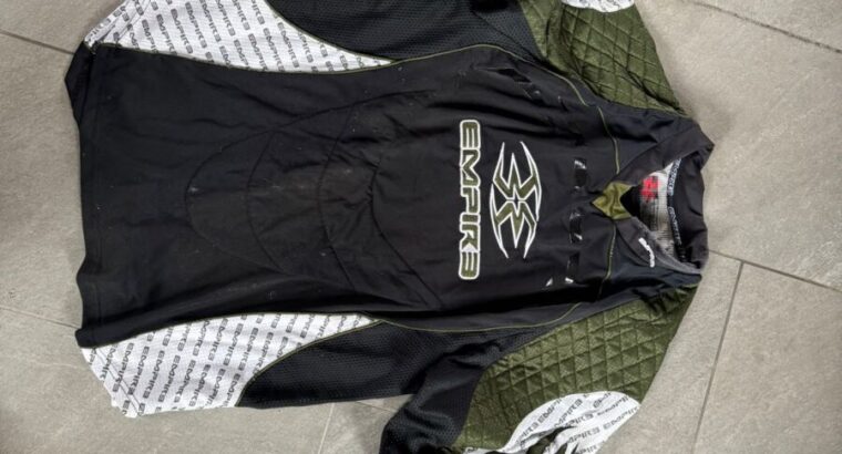 Pantball Kleidung größe L mit allen drum und dran