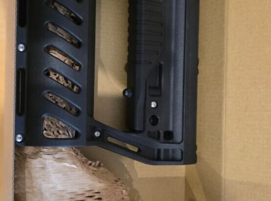 NEU! Planet Eclipse EMEK EMF100 .68 Cal Black als COMPLETE Version incl. der neuen PWR Stock Schulterstütze + Garantie + Zubehör