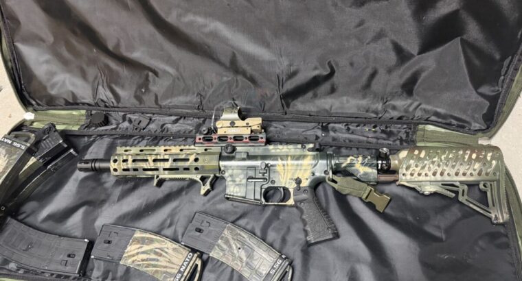 Tippmann TMC Elite S63 + 8Magazine.