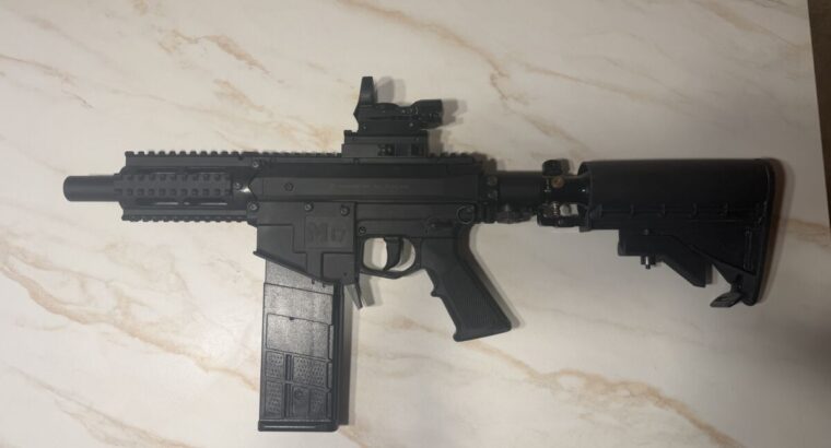 MILSIG M17 MagFed Paintball Markierer + Zubehör