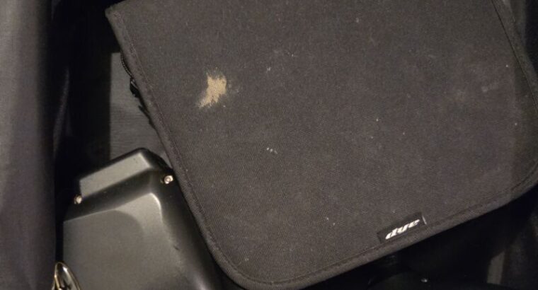 Dye Rize CZR mit Ausrüstung