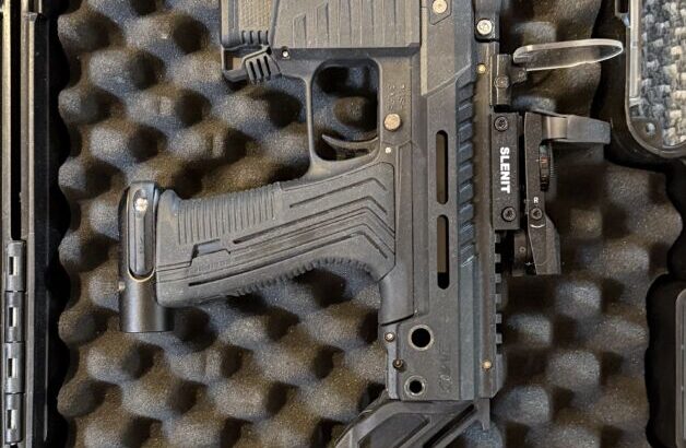 Komplettset EMF100, Maske, Magazine und co.