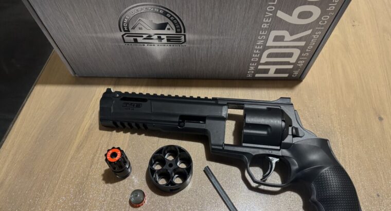 HDR 68 Revolver