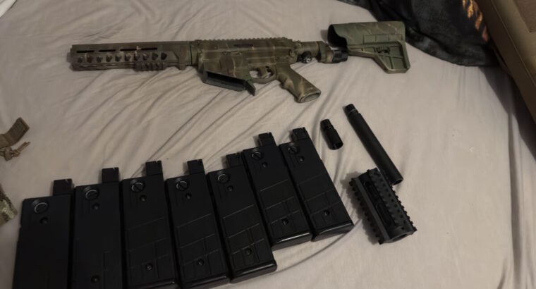 MILSIG M17 mit Zubehör und 7 Magazinen