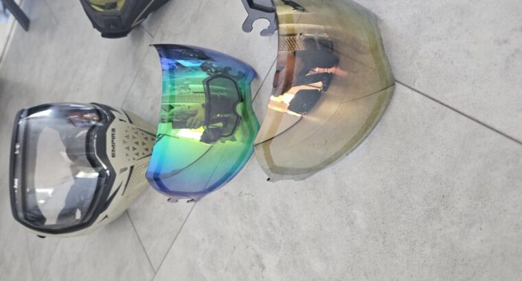 Masken DYE I4 und Empire EVS