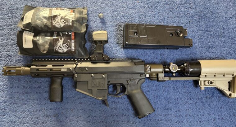 Milsig Valken M17 CQC Magpul Vectoroptics
