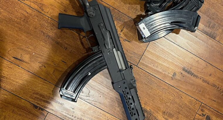 Suche Hardstyle AK20