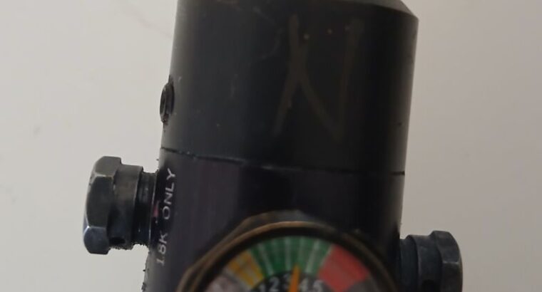DYE DSR in Schwarz