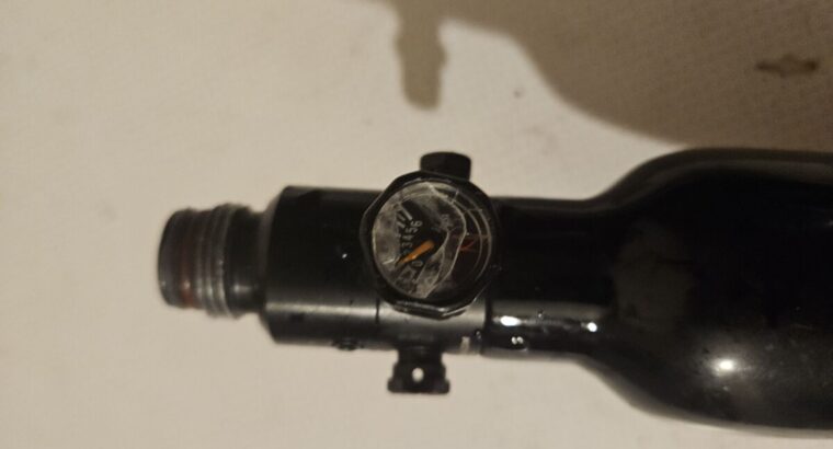 First Strike Hero 300 Bar HP Flasche