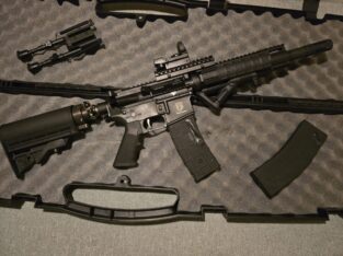 First Strike T15 Paintball Markierer Set – Neuwertiger Zustand + Red Dot, Griff & Bipod