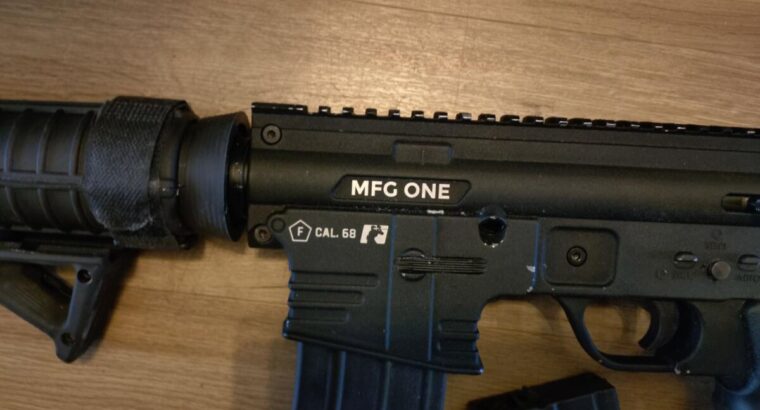 Delta Six – MFG ONE – Defekt – 3 Magazine