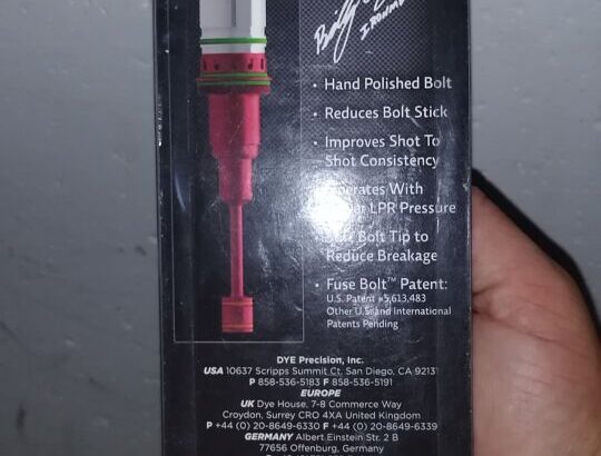 Dye Billy Wing Bolt Kit Dm12