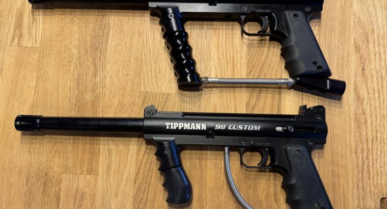 2x Tippmann 98, inkl. Maske, Topper und Flaschen