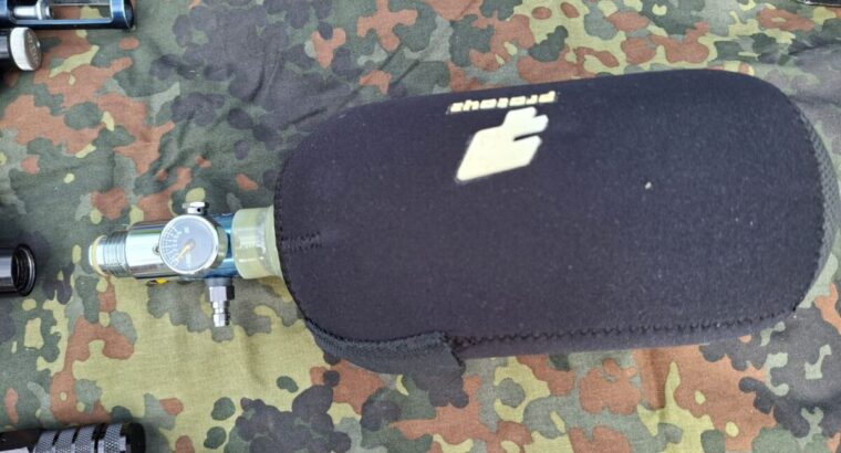 Paintball Markierer inkl. Zubehör, Gasflasche, zusätzlicher Lauf